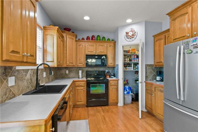 1601 Kimberly Court, Greenwood, MO 64034