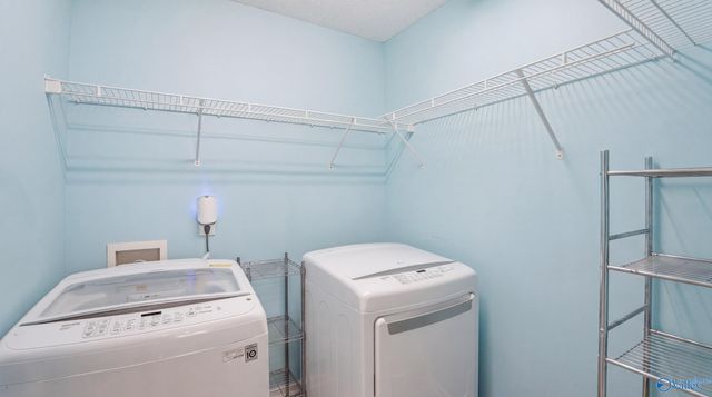 198 NE Hollington Drive, Huntsville, AL 35811