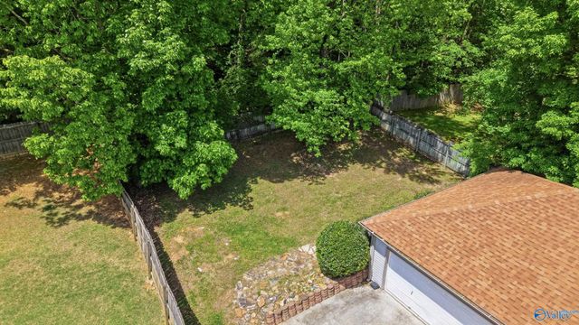 198 NE Hollington Drive, Huntsville, AL 35811