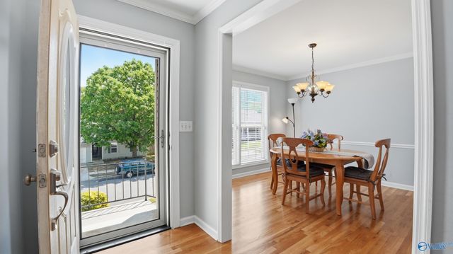 198 NE Hollington Drive, Huntsville, AL 35811