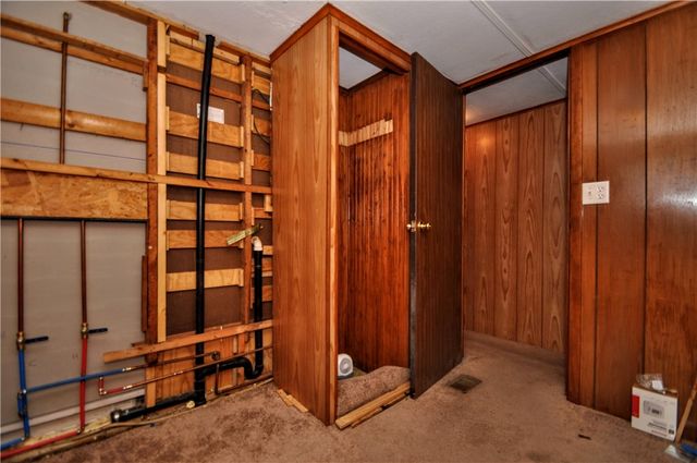 15 Hill St, Washington Twp, PA 15438