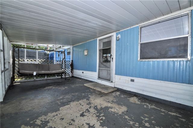 15 Hill St, Washington Twp, PA 15438