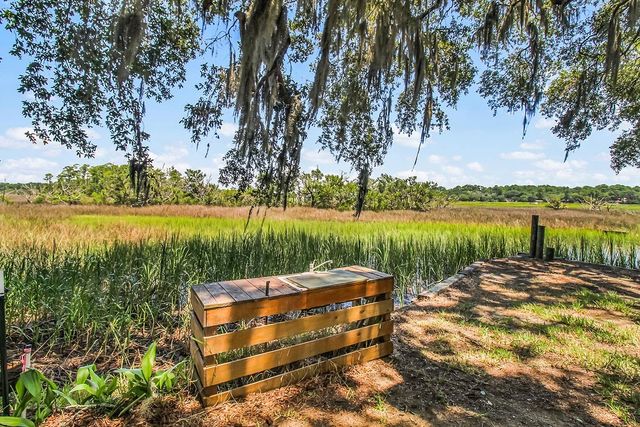 1356 Fiddler Trace NE, Townsend, GA 31331