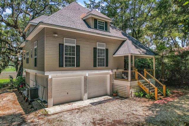 1356 Fiddler Trace NE, Townsend, GA 31331