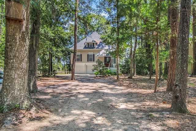 1356 Fiddler Trace NE, Townsend, GA 31331