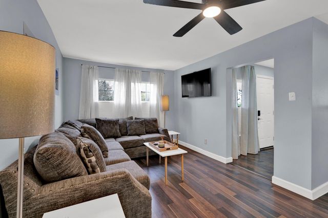 4710 Market Street, Houston, TX 77020