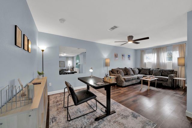 4710 Market Street, Houston, TX 77020