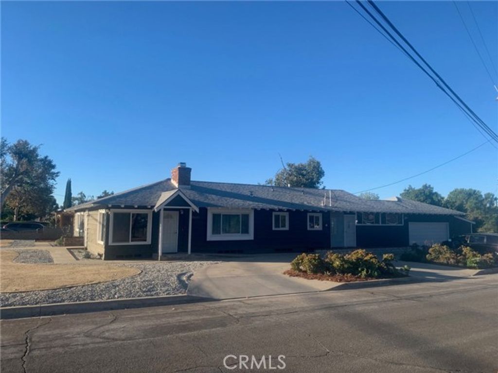 33685 Washington, Yucaipa, CA 92399