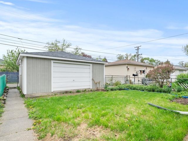 3734 Lombard Avenue, Berwyn, IL 60402