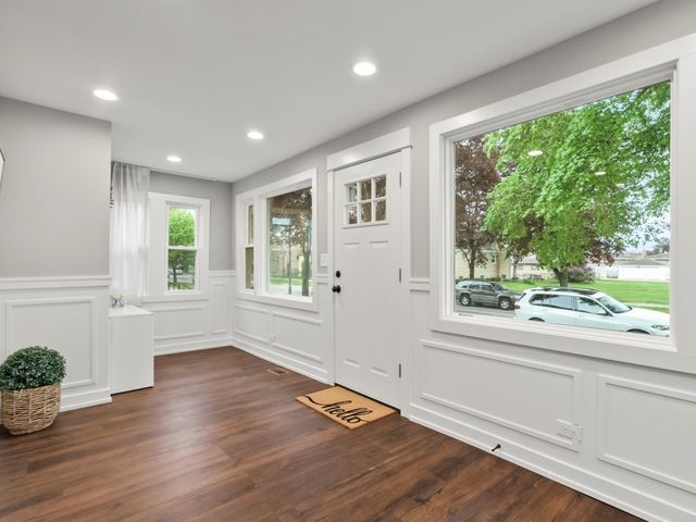 3734 Lombard Avenue, Berwyn, IL 60402