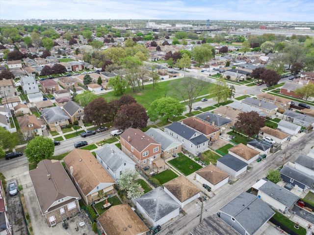 3734 Lombard Avenue, Berwyn, IL 60402