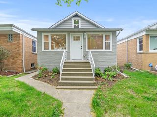 3734 Lombard Avenue, Berwyn, IL 60402