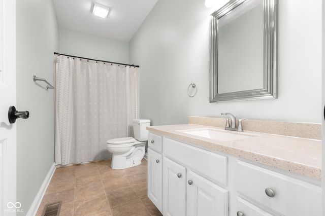 6126 Basswood Drive, Columbus, IN 47201