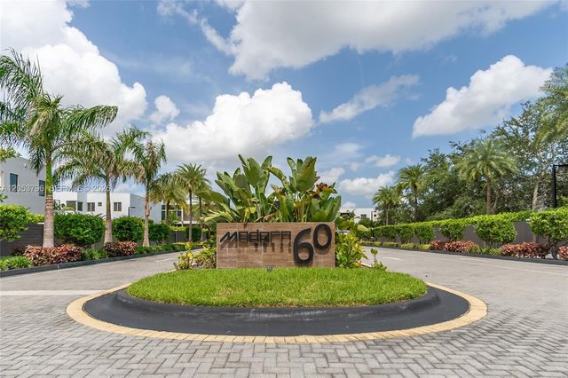 10043 NW 75th Terrace, Doral, FL 33178