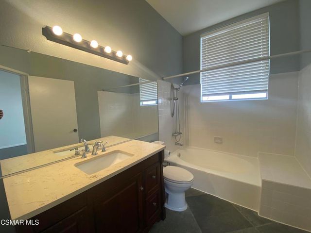 3162 Darby Street 210, Simi Valley, CA 93063