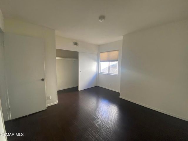 3162 Darby Street 210, Simi Valley, CA 93063