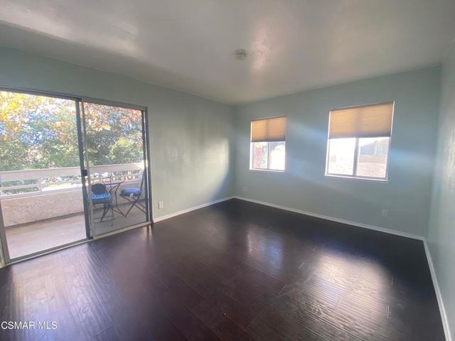 3162 Darby Street 210, Simi Valley, CA 93063