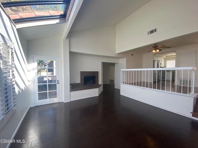 3162 Darby Street 210, Simi Valley, CA 93063