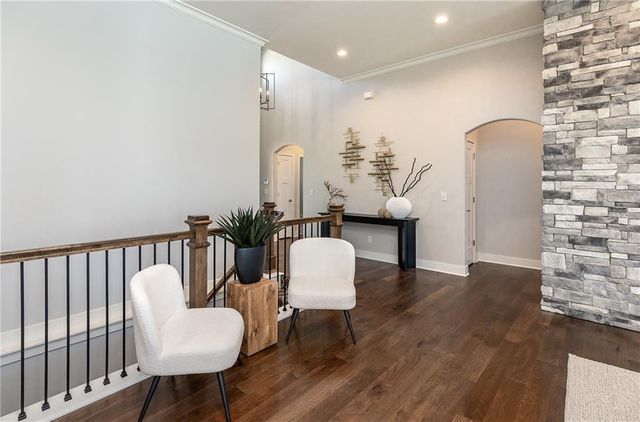 4060 NE Timberlake Court, Lee's Summit, MO 64064