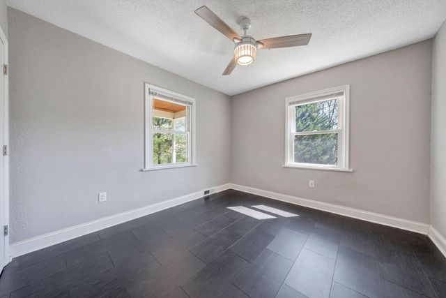 6256 Shady Acres DR, Roanoke, VA 24014