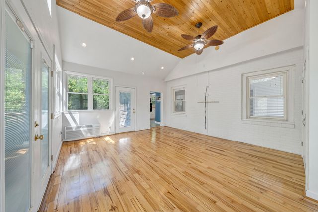 6256 Shady Acres DR, Roanoke, VA 24014