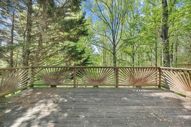 6256 Shady Acres DR, Roanoke, VA 24014
