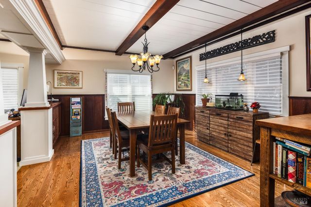 200 Alderbrook Dr, Santa Rosa, CA 95405