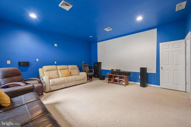 1518 DOGWOOD DR, Cherry Hill, NJ 08003