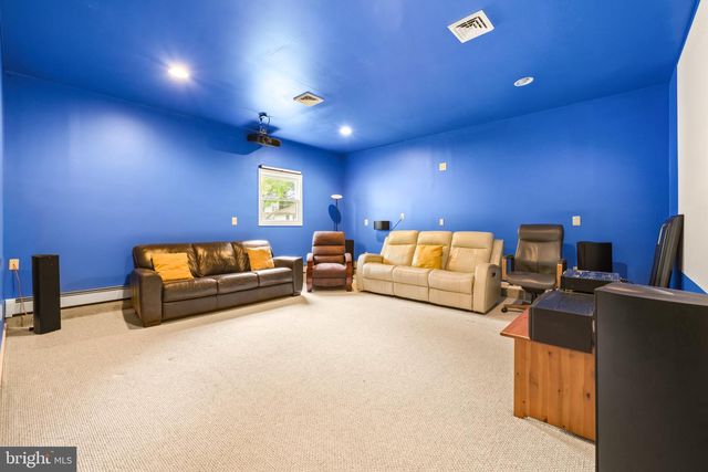 1518 DOGWOOD DR, Cherry Hill, NJ 08003