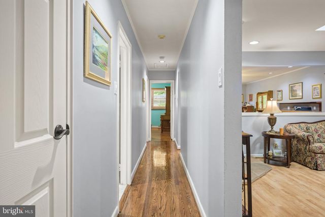 1518 DOGWOOD DR, Cherry Hill, NJ 08003