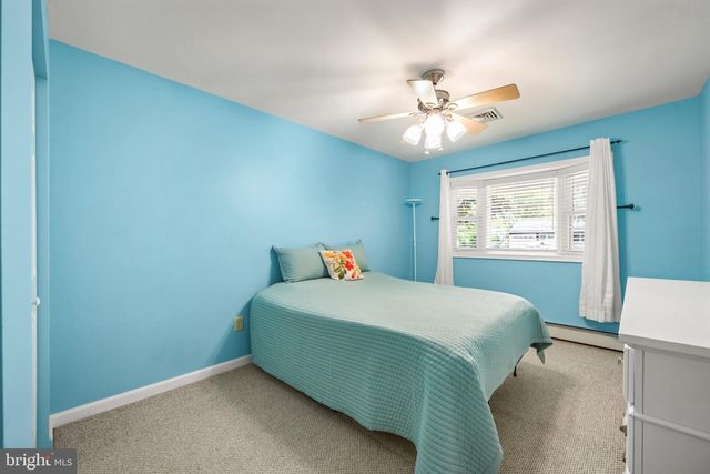 1518 DOGWOOD DR, Cherry Hill, NJ 08003