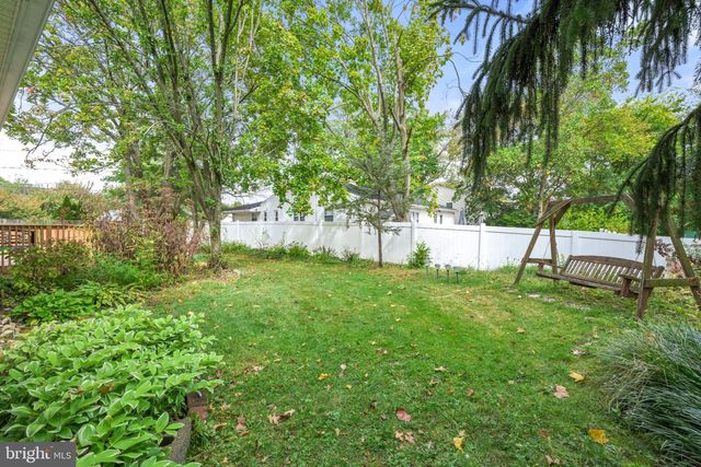 1518 DOGWOOD DR, Cherry Hill, NJ 08003