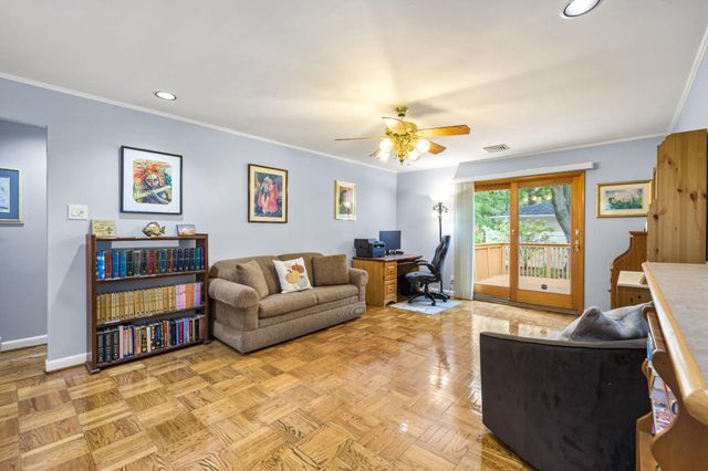 1518 DOGWOOD DR, Cherry Hill, NJ 08003