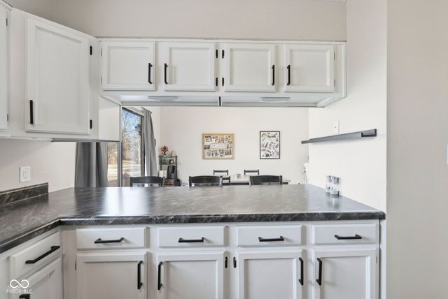 4414 Abby Creek Lane, Indianapolis, IN 46205