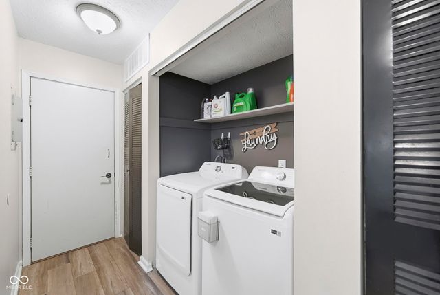 4414 Abby Creek Lane, Indianapolis, IN 46205