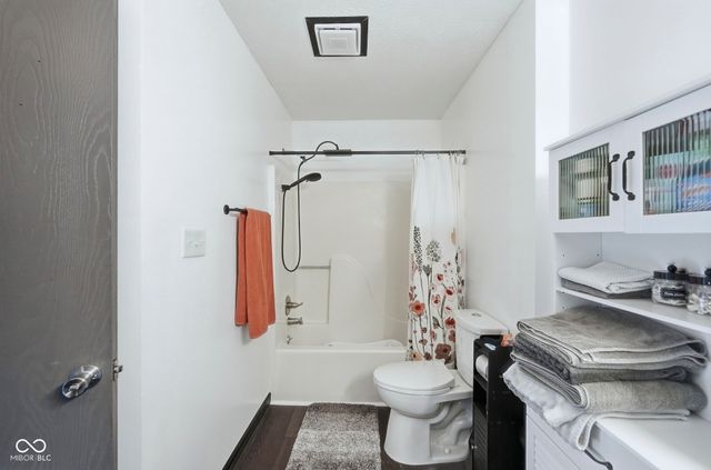 4414 Abby Creek Lane, Indianapolis, IN 46205