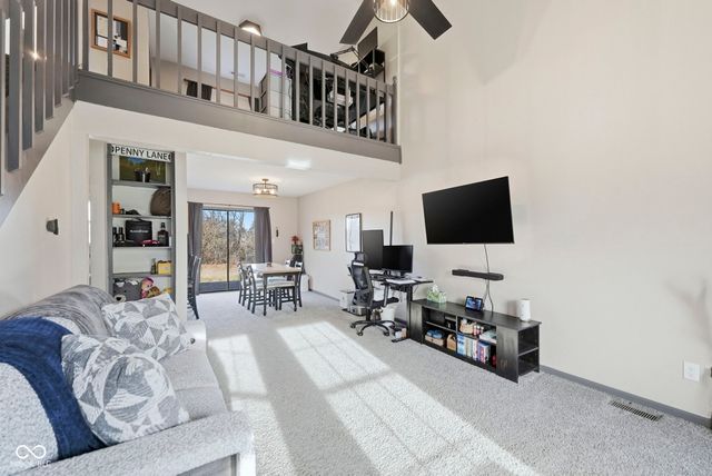 4414 Abby Creek Lane, Indianapolis, IN 46205