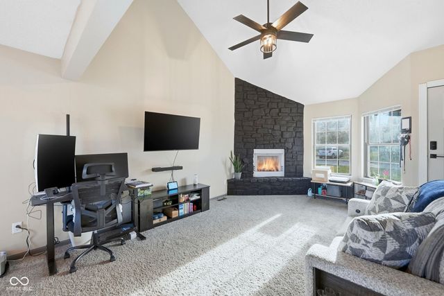 4414 Abby Creek Lane, Indianapolis, IN 46205