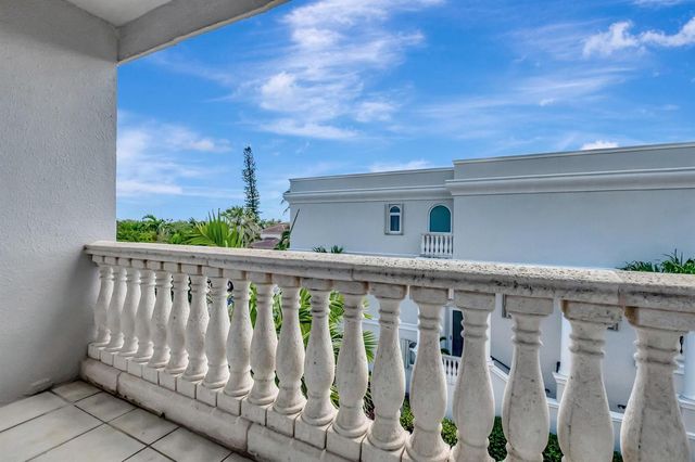 1776 Bay Drive, Pompano Beach, FL 33062