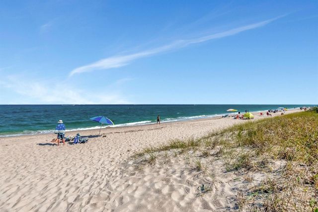 1776 Bay Drive, Pompano Beach, FL 33062