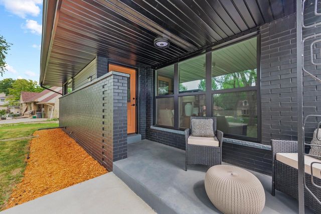 7470 N Navajo ROAD, Fox Point, WI 53217