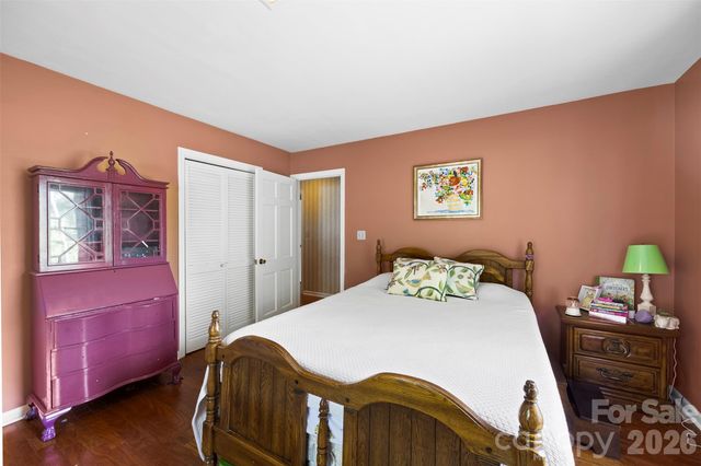 208 S Dixie Street, Cherryville, NC 28021