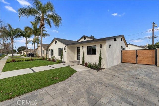 3114 Hackett, Long Beach, CA 90808