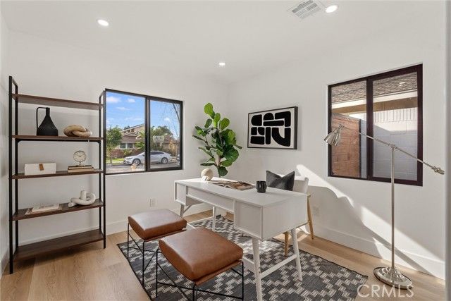 3114 Hackett, Long Beach, CA 90808