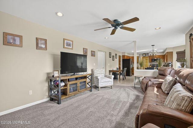 452 Meadowood Road, Jackson, NJ 08527