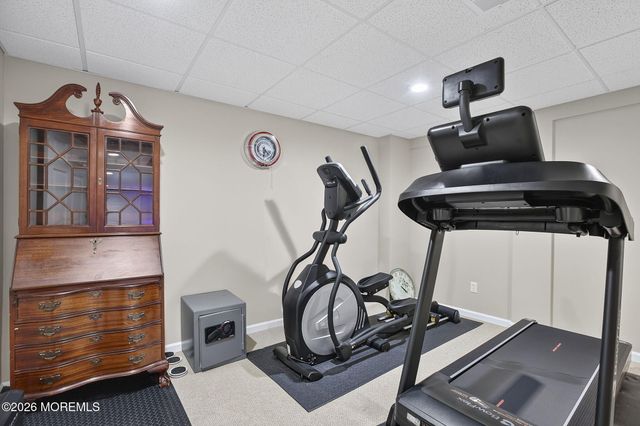452 Meadowood Road, Jackson, NJ 08527
