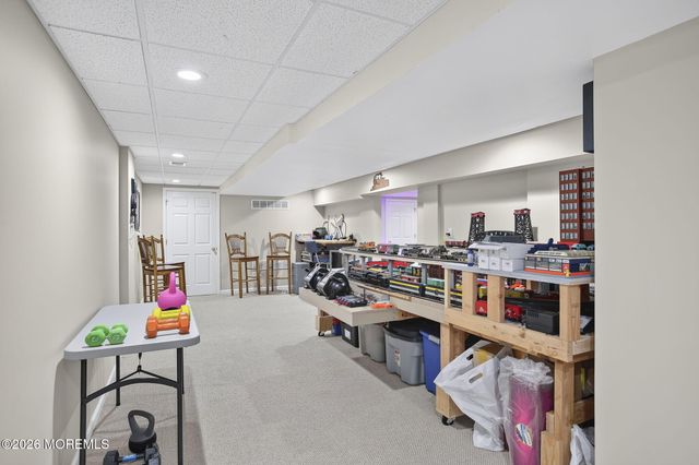 452 Meadowood Road, Jackson, NJ 08527
