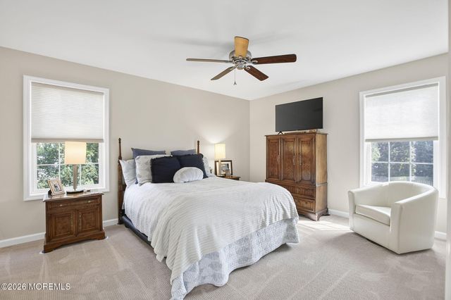 452 Meadowood Road, Jackson, NJ 08527