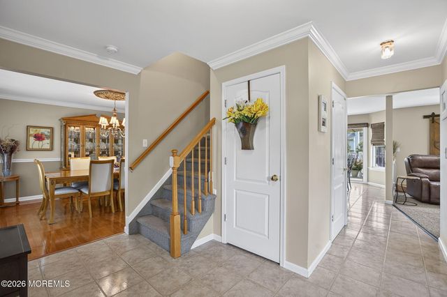 452 Meadowood Road, Jackson, NJ 08527