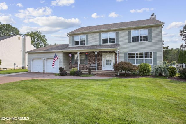 452 Meadowood Road, Jackson, NJ 08527